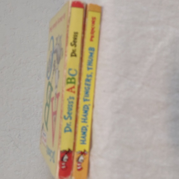 Bundle Dr Seuss's books. 2 total GUC - Picture 10 of 10